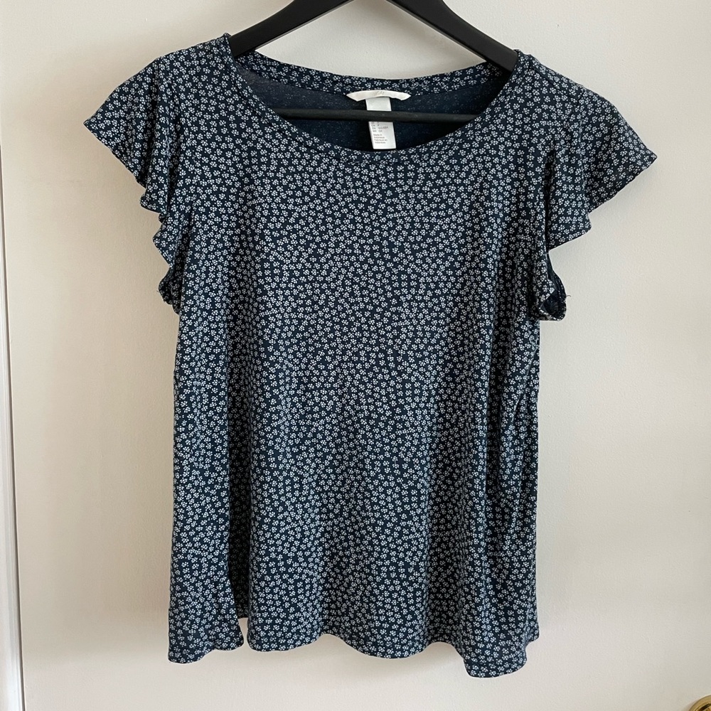 H&M Floral Flutter Sleeve Top